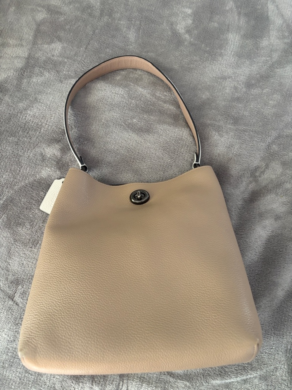 Women's Pink Leather Shoulder Bag - Structured Tote - Picture 6 of 16